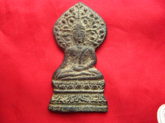 [Auto] awatan - พระเชียงแสนปรกโพธิ์ใหญ่ พิมพ์บัวรวน