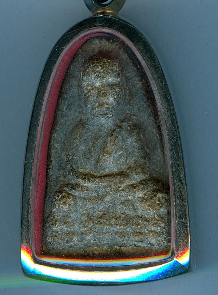 หลวงปู่ทวดเนื้อว่าน 2497 พิมพ์ใหญ่ หัวขีด โทรมาคุยกัน(วัดช้างให้)