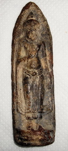 พระร่วงรางปืนสนิมแดงฐานสูง สวรรคโลกสุโขทัย สวย