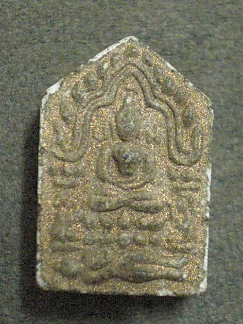 [Auto] sodazaa - พระขุนแผน ไม่ทราบที่ หลังมีปรกองค์เล็กฝังอยู่