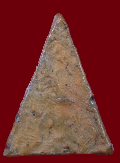 รบกวนดูพระนางพญา พิมพ์สังฆาฎิ ให้ด้วยครับ