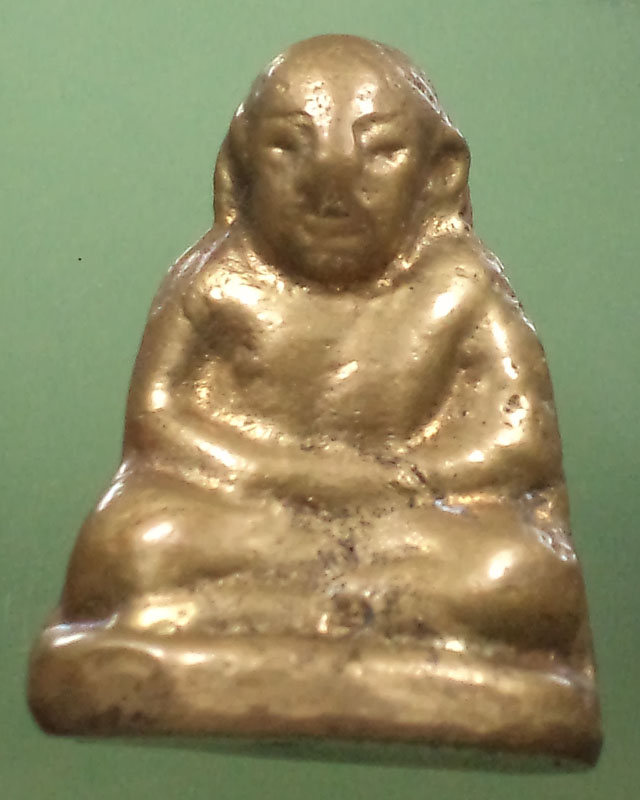 ช่วยวิจารย์รูปหล่อหลวงพ่อเงินหน่อยครับ วัดไหน ดีไม่ดีครับ 