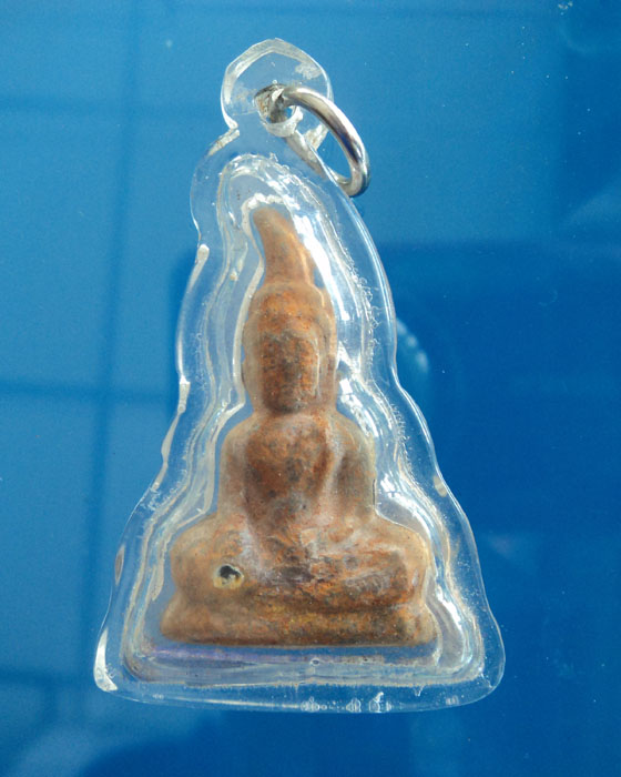 [Auto] bavon - เคาะเดียวครับ  พระท่ากระดาน สนิมแดง ไม่ทราบที่ แต่รับประกันว่าเป็นพระกรุแท้ๆ สนิมง...