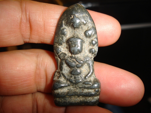 สอบถามผู้รู้ พระนาคปรก อะไรครับ