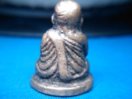 ช่วยดูหลวงพ่อเงินพิมพ์นิยมหน่อยครับ