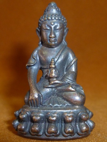 [Auto] ธรณ์ - กริ่ง ใต้ฐานมีหมายเลข 