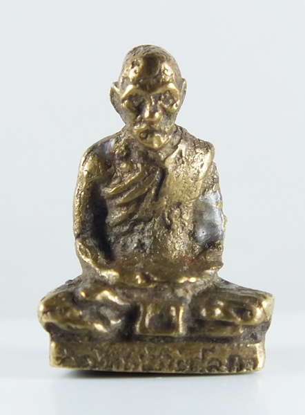 มีใครรู้จักพระองค์นี้บ้างครับ