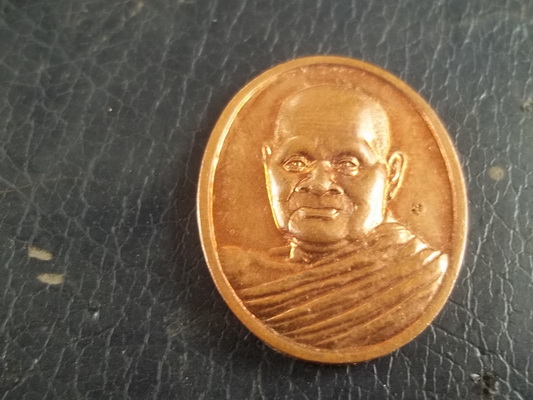 หลวงพ่อชอบ,เงิน,สด