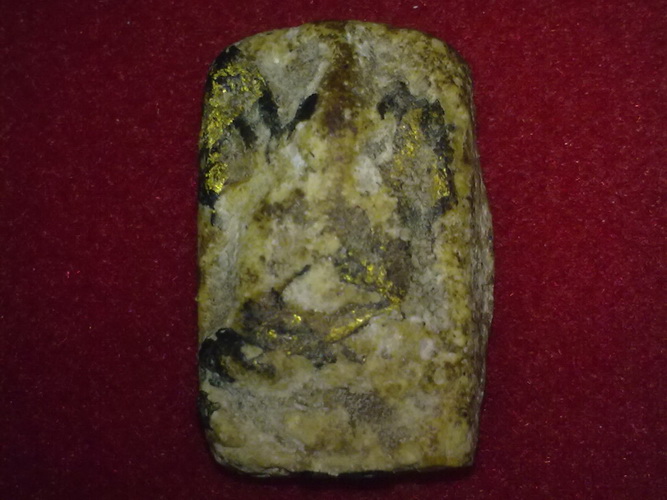 พระหลวงปู่เผือก วัดกิ่งแก้ว รุ่นขุดสระ