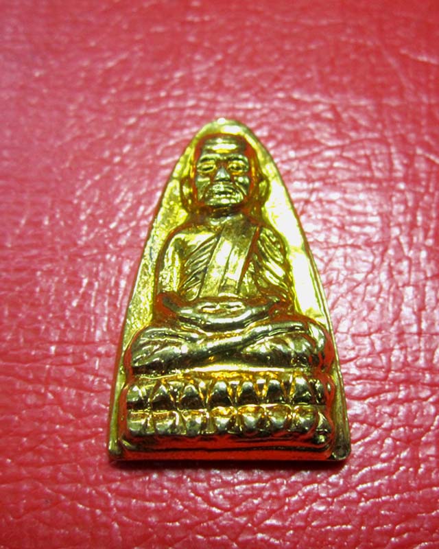 [Auto] ธรรมชาติพระเครื่อง - หลวงปู่ทวด วัดช้างให้ ปี 24 พิมพ์ใหญ่ กะไหล่ทอง
