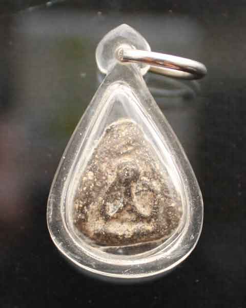 รบกวนพี่ๆ สายปิดตาครับ