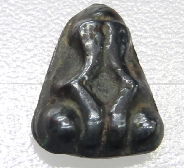 ท่านอาจารณ์ ช่วยดูให้ทีครับ ของวัดอะไร  ดีหรือไม่