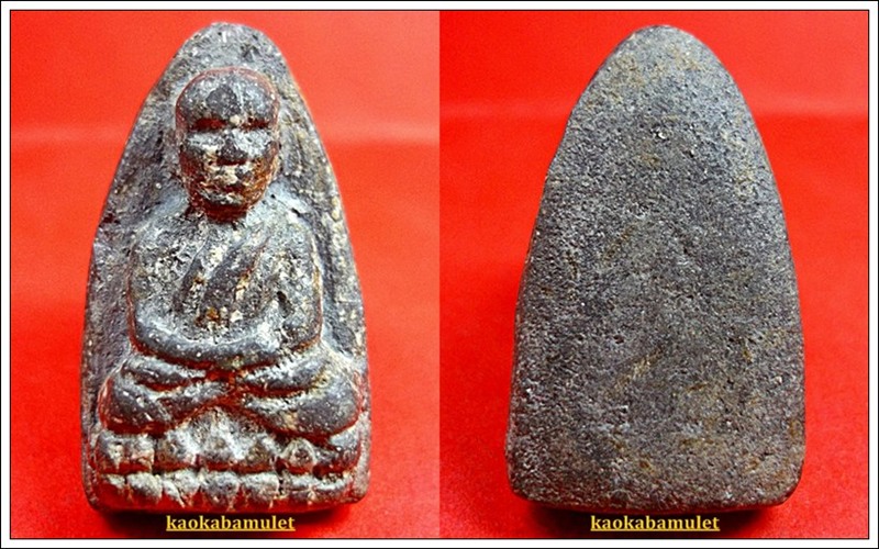 หลวงปู่ทวด วัดช้างให้ เนื้อว่านพิมพ์ใหญ่ปี 2497