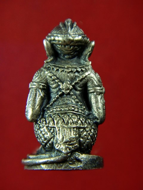 รบกวนดูหนุมานหลวงปู่ทิมครับ!