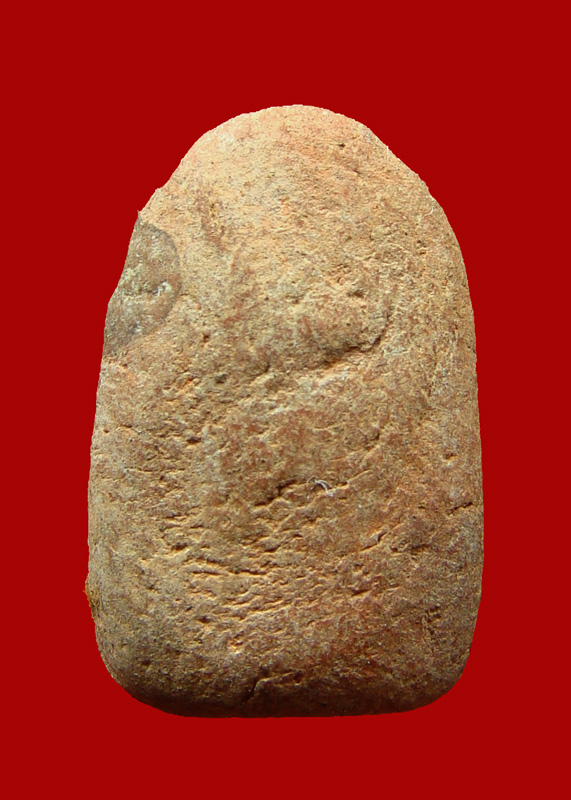 พระเนื้อดิน แบบนี้พี่ๆท่านใดใครเคยเห็นบ้างครับ...