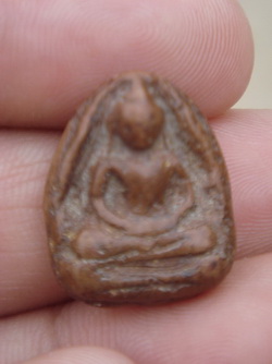 พระโป้กรุวัดบางกระทิง อยุธยารึเปล่าครับ