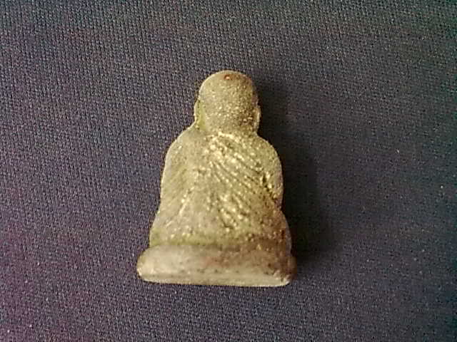 หลวงพ่อเงิน: รุ่นปืนแตก,สนิมดำใหญ่, สนิมขลุม, สนิมเขียว, ล่ำบึ๊ก, เนื้อจัด