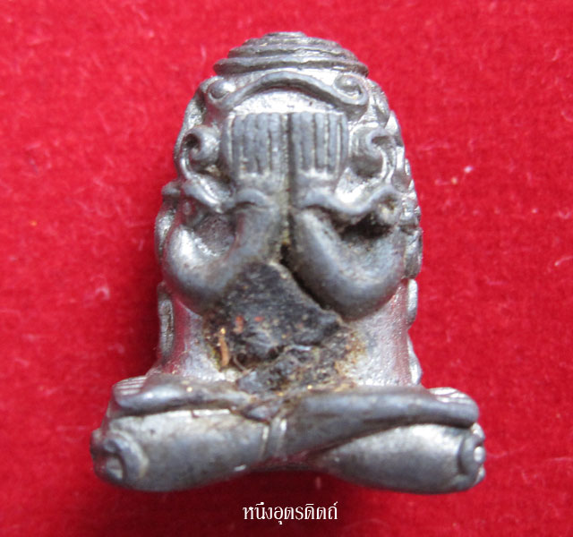 พระปิดตาหลวงพ่อนารถ วัดศรีโลหะ