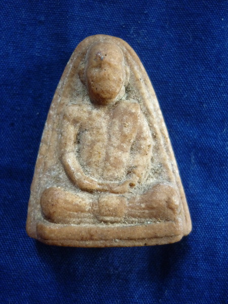 รบกวนผู้รู้ทุกท่านพิจารณาด้วยครับ