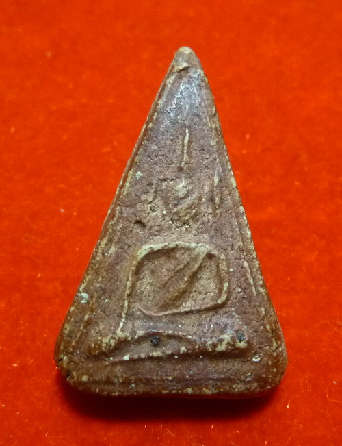 สอบถามนางพญาเนื้อผงครับ