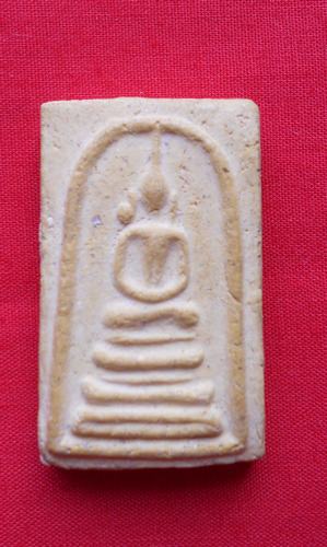 สมเด็จ รุ่นไหน ปีอะไร ใครทราบรบกวนท่านผู้รู้น่อยนะครับ