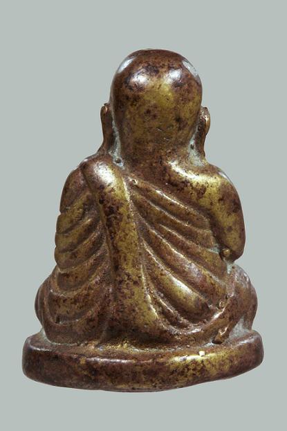 หลวงพ่อเงิน พิมพ์นิยมอีกองค์ครับ.........