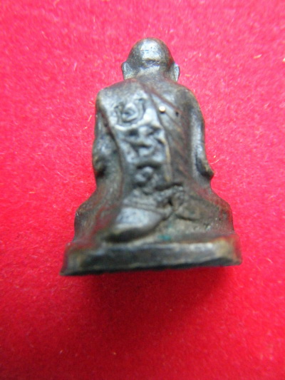 รูปหล่อหลวงพ่อเขียน วัดถํ้าขุนเณร พิจิต