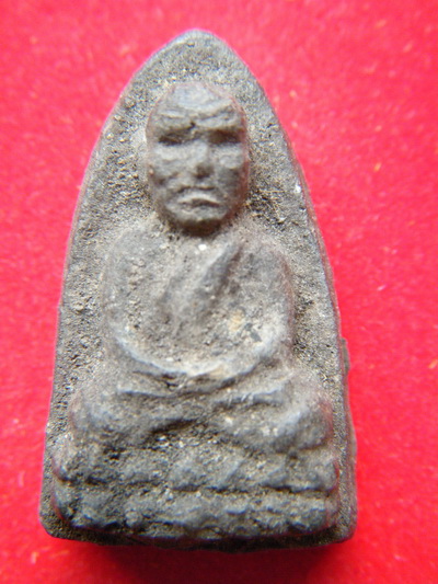 หลวงปู่ทวดเนื้อว่าน รุ่รเเรก วัดห้วยมงคล พิมพ์กรรมการ