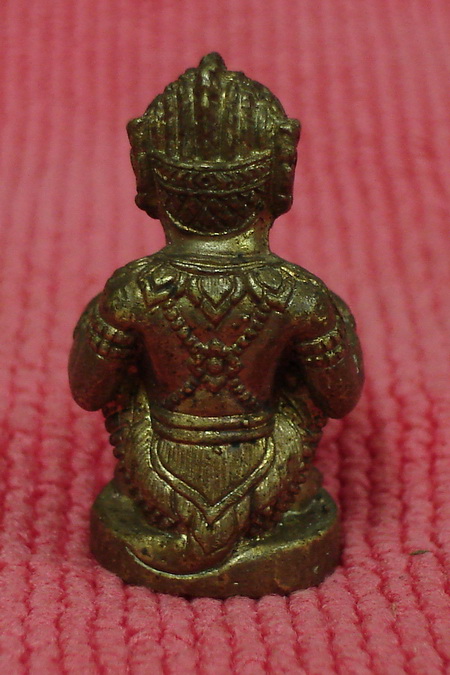 องค์นี้ขอคำแนะนำหน่อยครับ