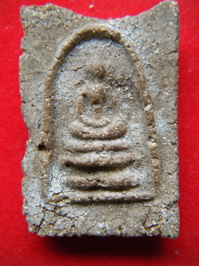 สมเด็จ หลวงปู่ทิม วัดละหารไร่ ระยอง พิมพ์พิเศษหลังฝั่งเม็ดมะกํ่าเนื้อกระยาสารท