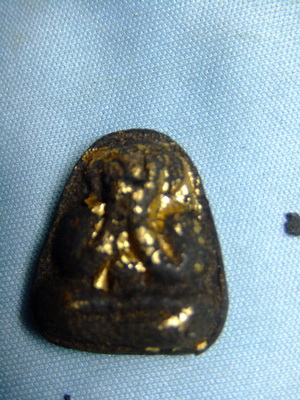 อีกองค์ครับ