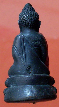 รบกวนด้วยครับ พระกริ่งโค๊ด " ช " ครับ