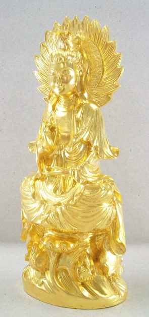 เจ้าแม่กวนอิมปิดทอง คนปิดทอง ทองคำเปลวแท้ สวยร่าม งามตา