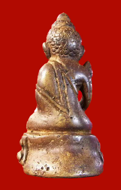 รบกวนพิจารณาพระให้หน่อยครับ