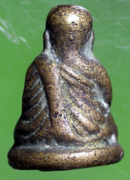 รบกวนอีกครั้งกับรูปหล่อหลวงพ่อเงิน