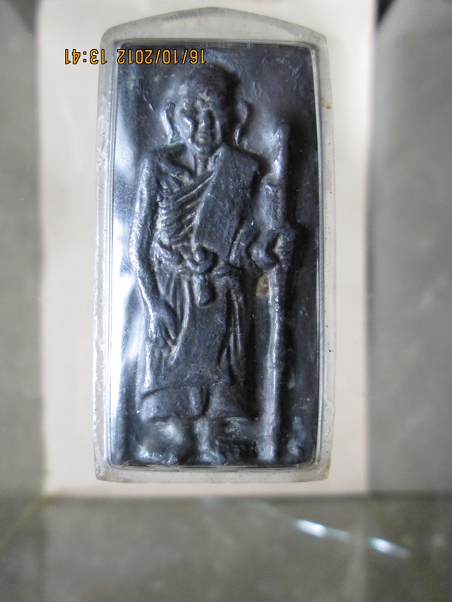 รบกวนช่วนดูพระเนื้อชินว่าดีใหมครับขอบคุณครับ