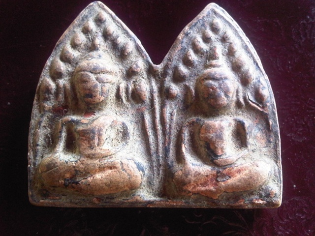 บ้านกร่างคู่ กุสุพรรณบุรี 