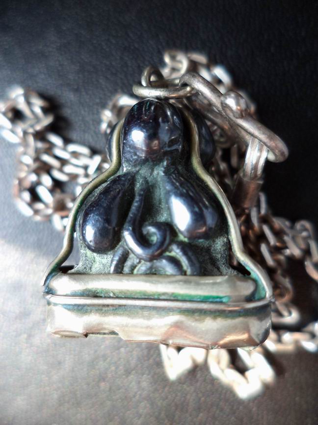 สอบถามพระปิดตา เนื้อเมฆพัด ครับ