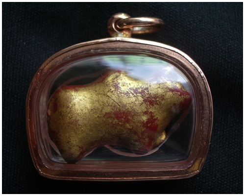 วัวธนู ศิลป ทางเหนือ ของครูบานันตา วัดทุ่งม่านใต้ ลำปาง เก่า จุ่มชาด ปิดทอง เก่าเดิม เลี่ยมนาคขัดมัน