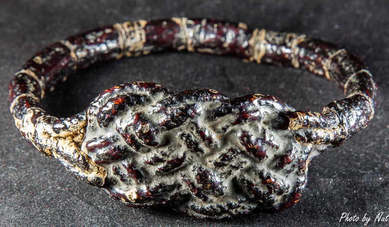 >>> แขนพิรอด ของหลวงพ่ออะไรครับ รบกวนเซียนเครื่องรางครับ <<<