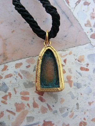 สอบถามเรื่องพระเครื่องหน่อยครับ