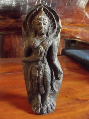 เรียนถาม พระรุ่นไหครับ