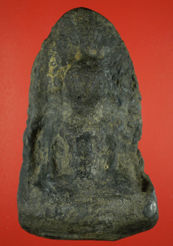 พระเนื้อชิน