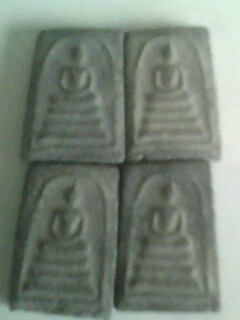 มีพระสมเด็จหลวงปู่ทวดรุ่นมหานครและหวงปู่ทวดวัดช้างให้ปี05