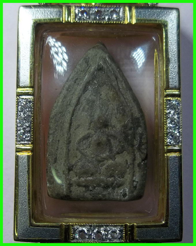 พระอะไรรบกวนผู้รู้หน่อยครับ