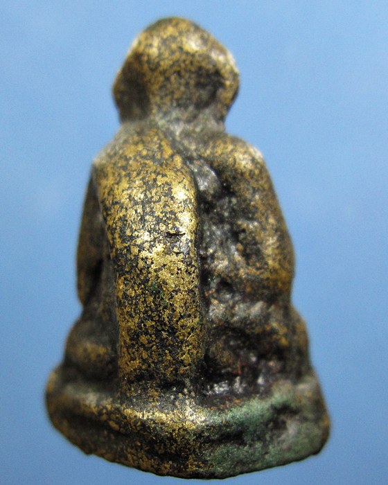 [Auto] tithi81 - รูปเหมือนเกจิ ไม่ทราบวัด