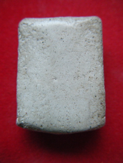 พระปิตตา ผงกระดูกผี วัดโพธิ์