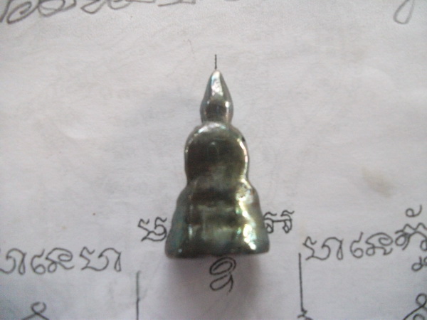 พระเหล็กไหลเจ้าน้ำเงิน พิมพ์พระพุทธ  หลวงพ่อหวล วัดพุทไธศวรรษ์อยุธยา