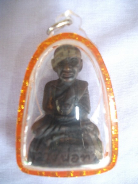 รูปหล่อหลวงพ่อทวด วัดช้างให้