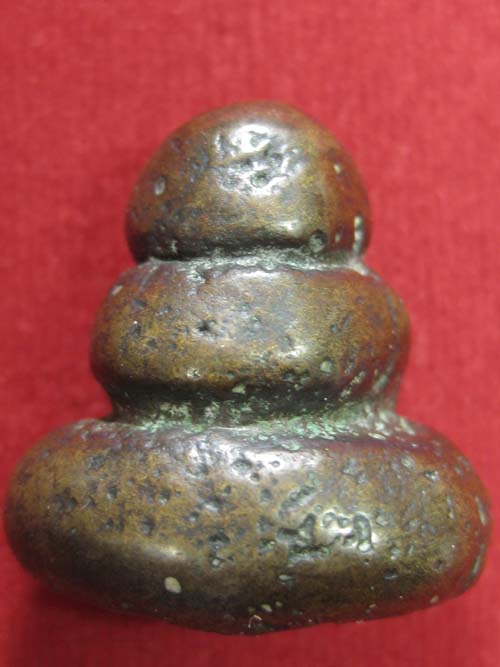 พระปิดตาหลวงพ่อชม  วัดสิงห์  เพชรบุรี